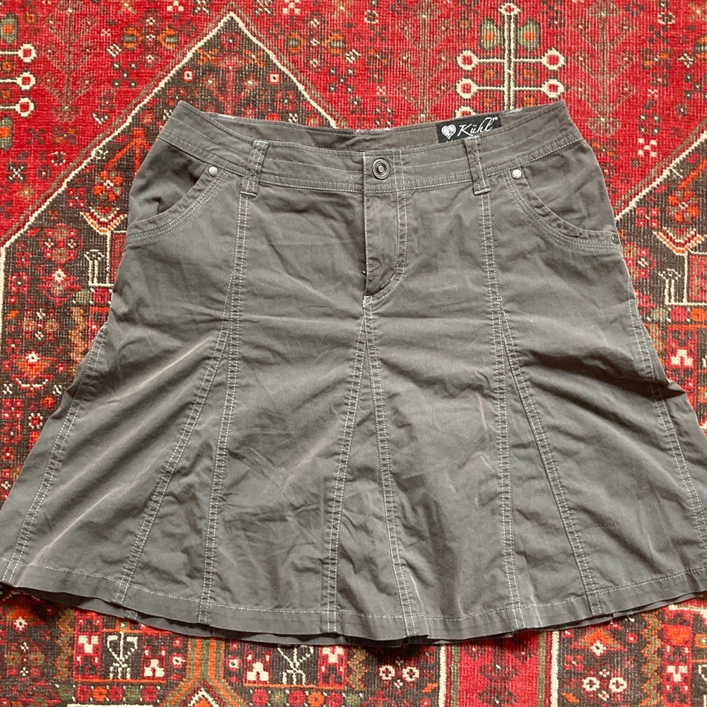 Kuhl Women's Charcoal A-Line Skirt 4 pockets zip hiking casual travel